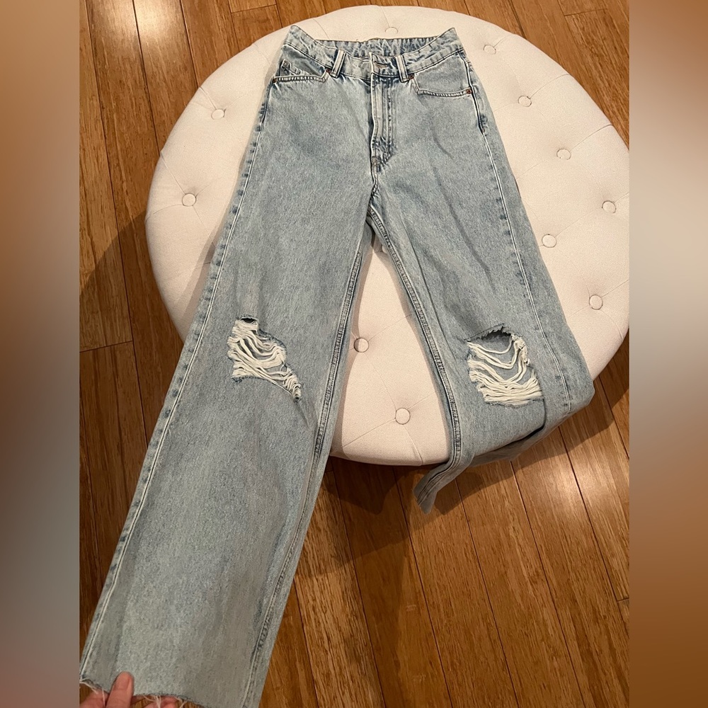 Divided jeans . Size 2